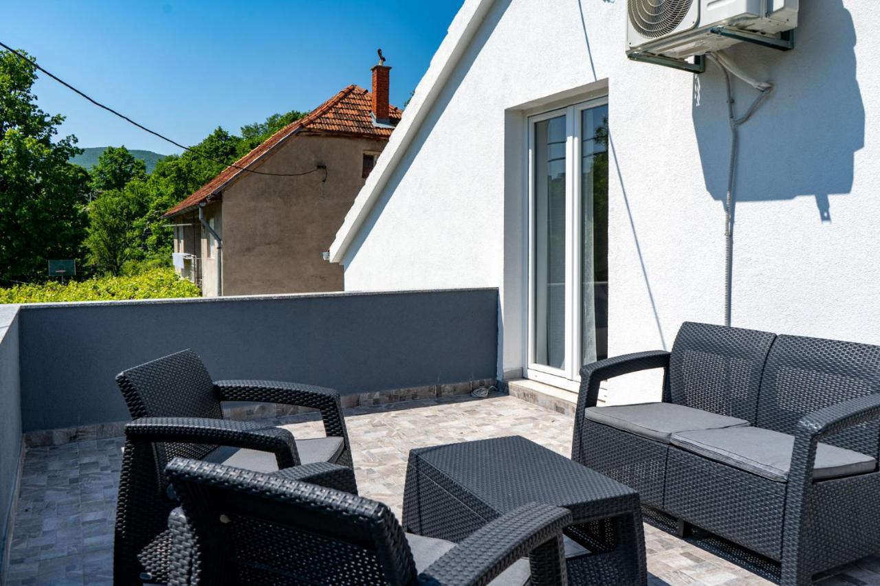 Holiday House Zrmanja Vrelo Krupa Exterior photo